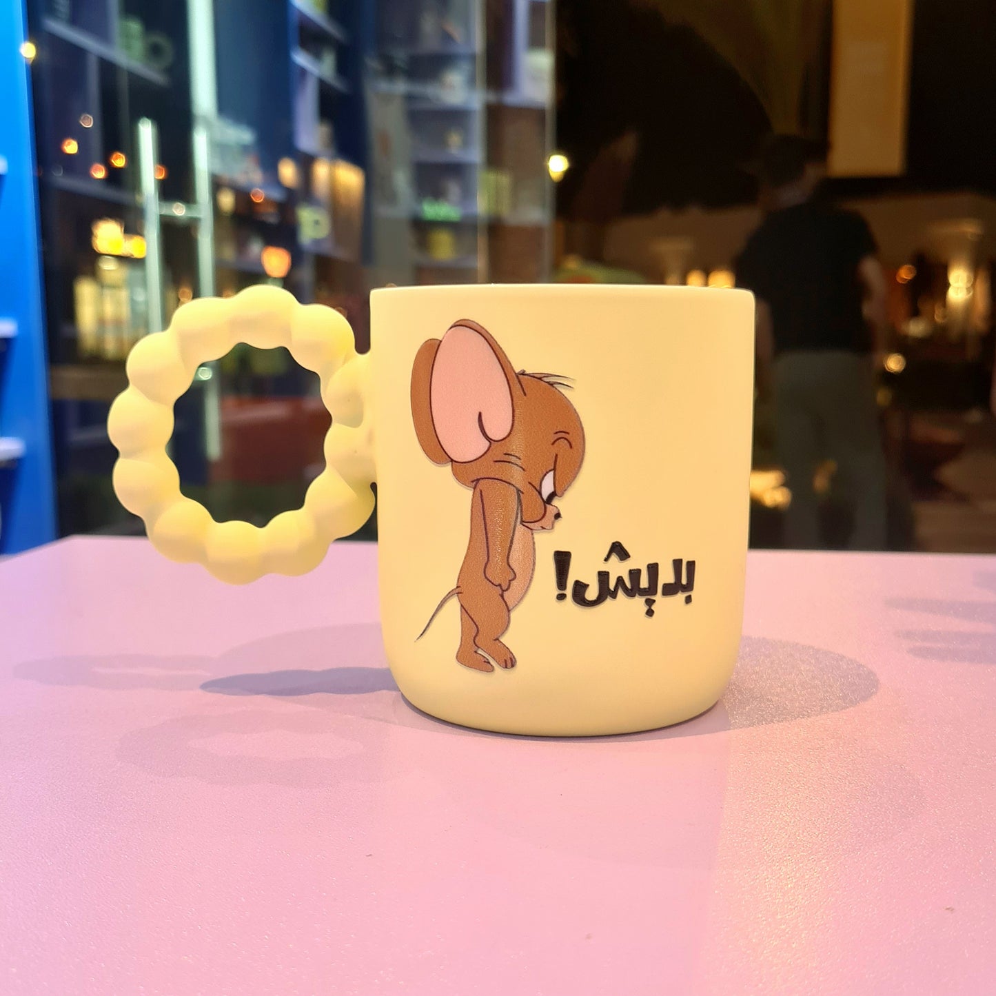 أكواب مزاجية متقلبة