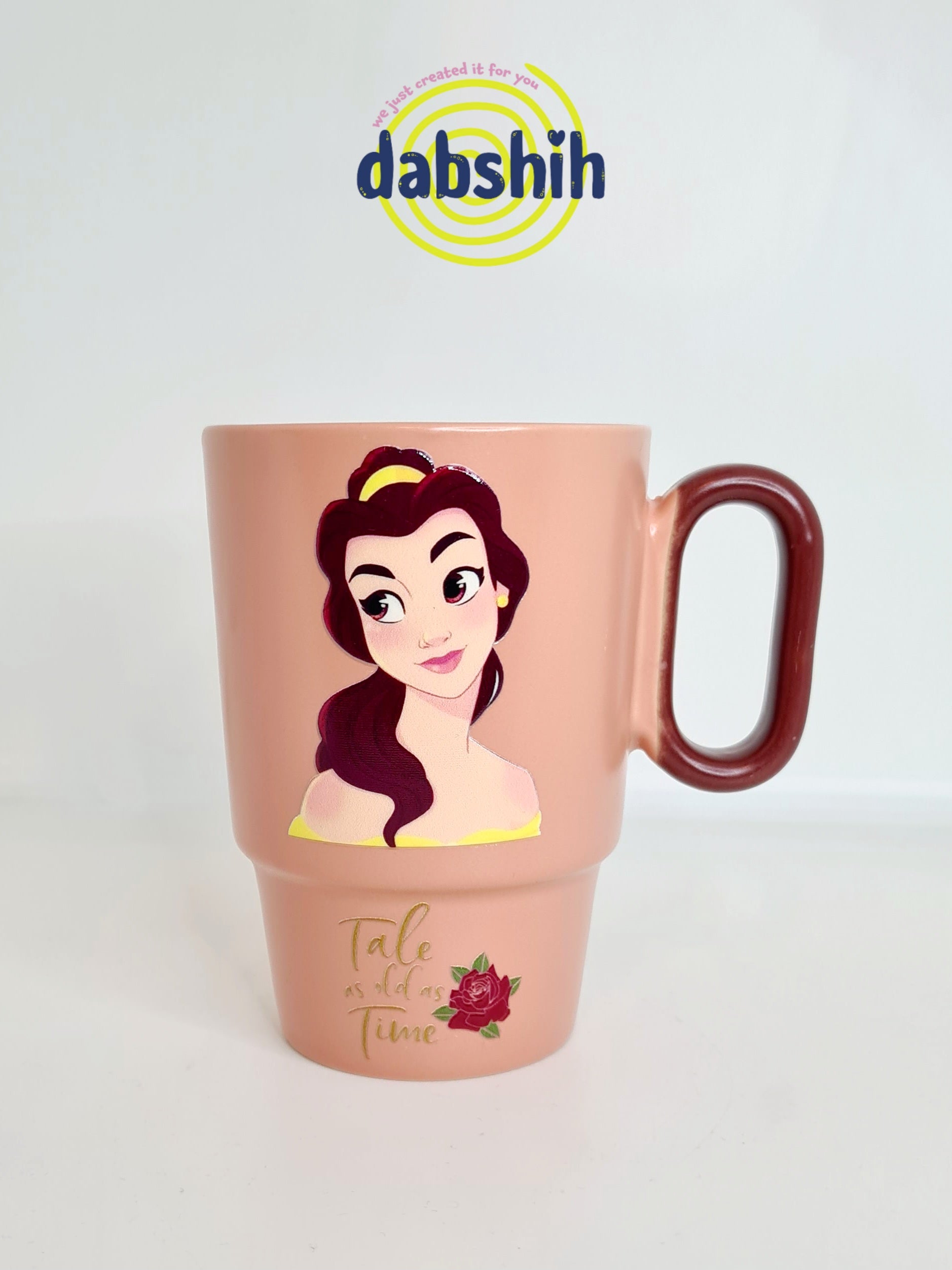 أكواب الحجم المتوسط