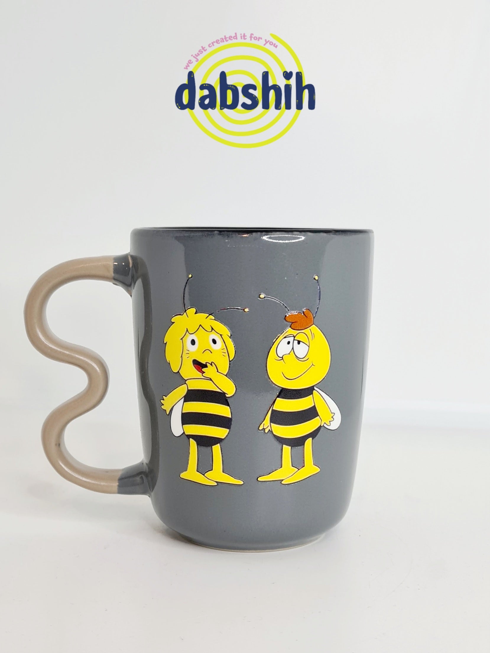 أكواب الحجم المتوسط