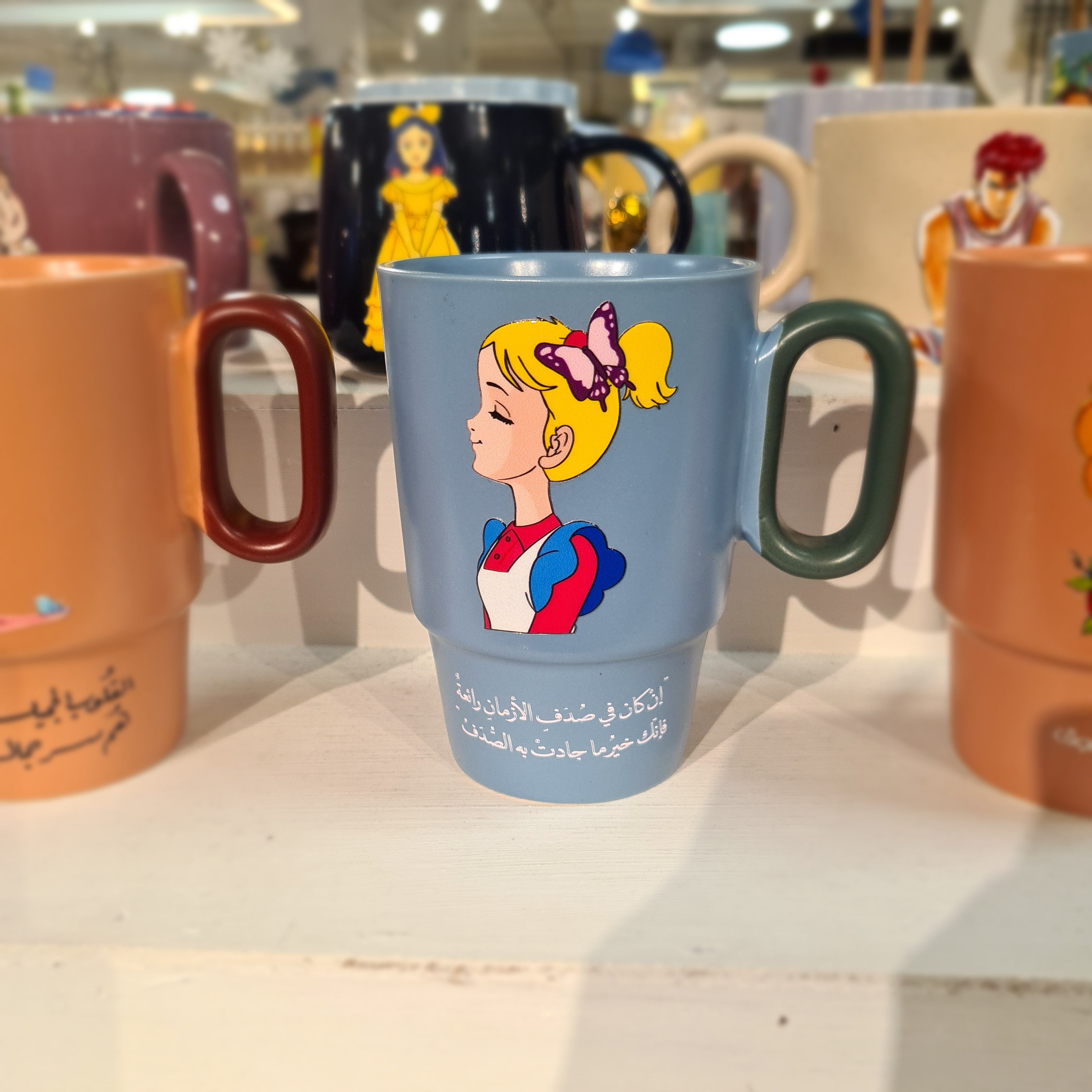 أكواب الحجم المتوسط